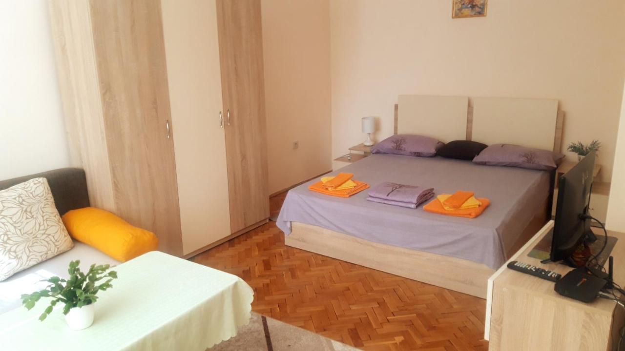Central Apartment Silistra Ngoại thất bức ảnh